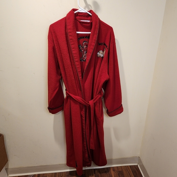 Delicates Red Long Cozy  Robe with Embroidered Dog theme - Picture 2 of 15